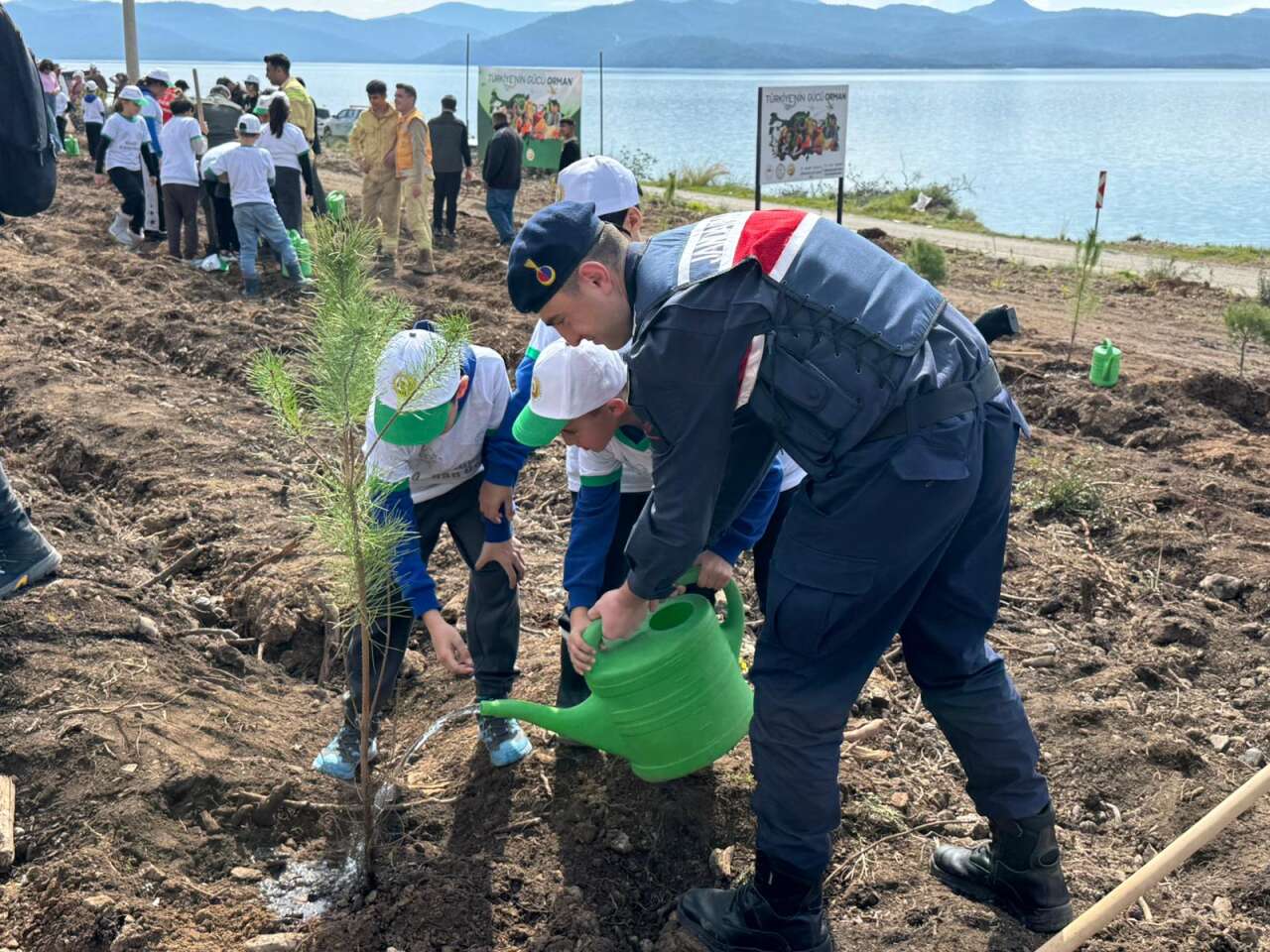Muğla’da Orman Haftası Etkinliği: 28 Bin Fidan Toprakla Buluşuyor 20